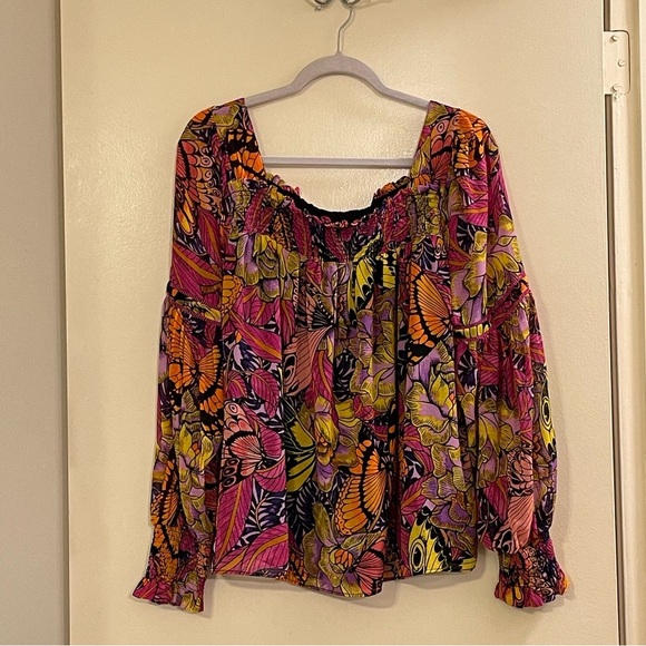 ALEXANDRA FARMER by ANTHROPOLOGIE NWOT Puff Sleeved Blouse in Pink Combo - Picture 4 of 9